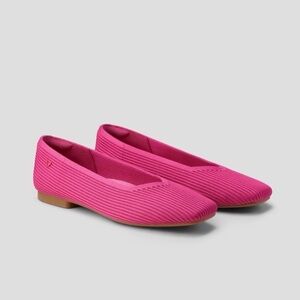 Vivaia Margot 2.0 Square-Toe V-Cut Flats Pink Pitaya Size 42 (11/11.5ish)